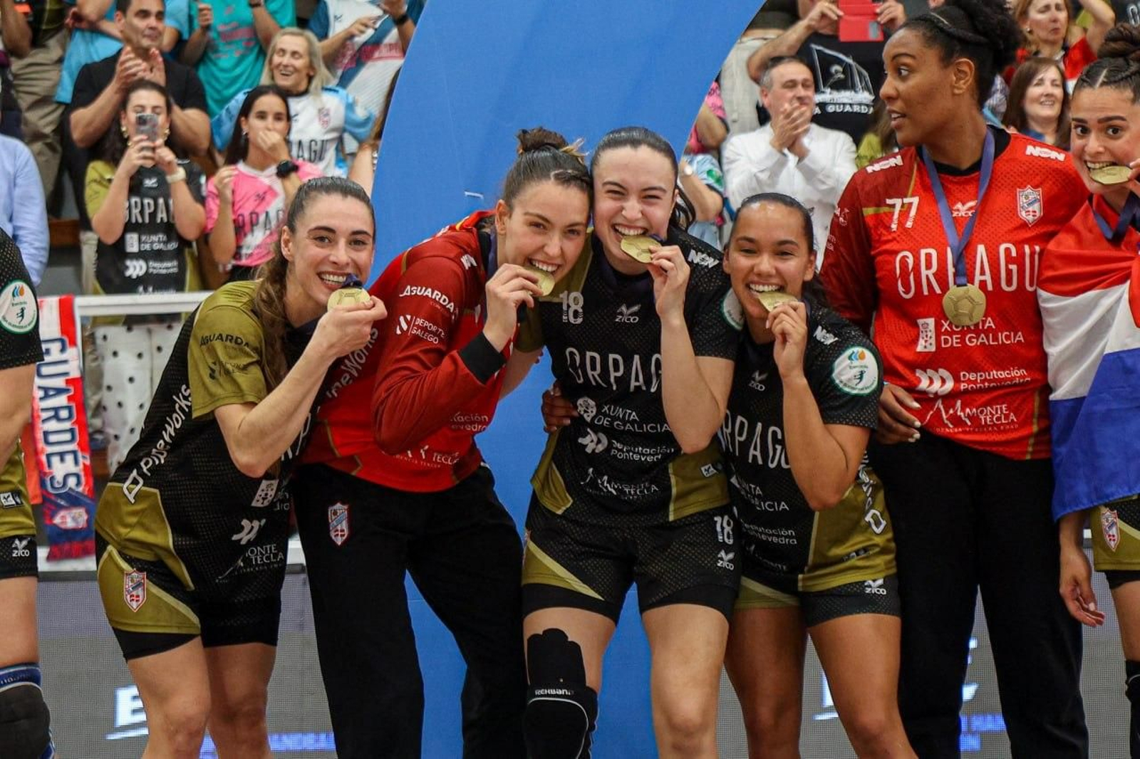 Galería | El Guardés celebra un título para el recuerdo