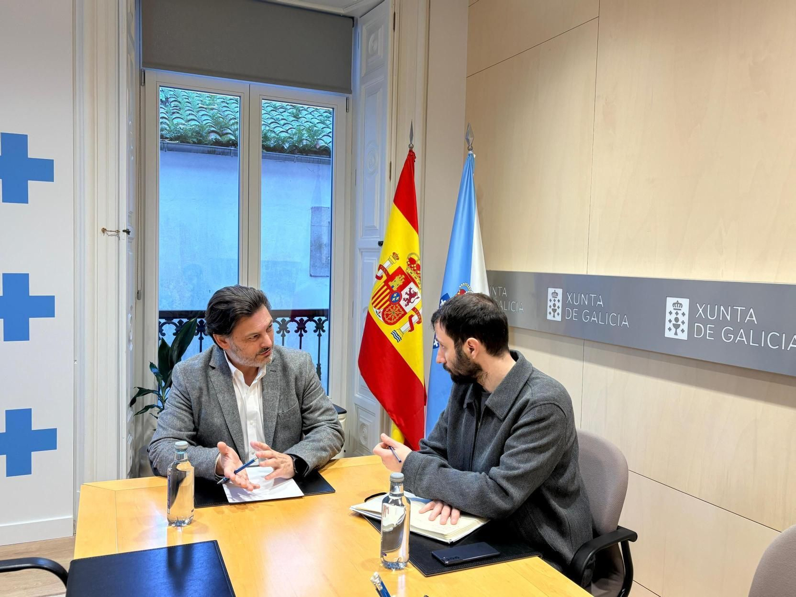 Reunión en Santiago entre Miranda y el director del Centro