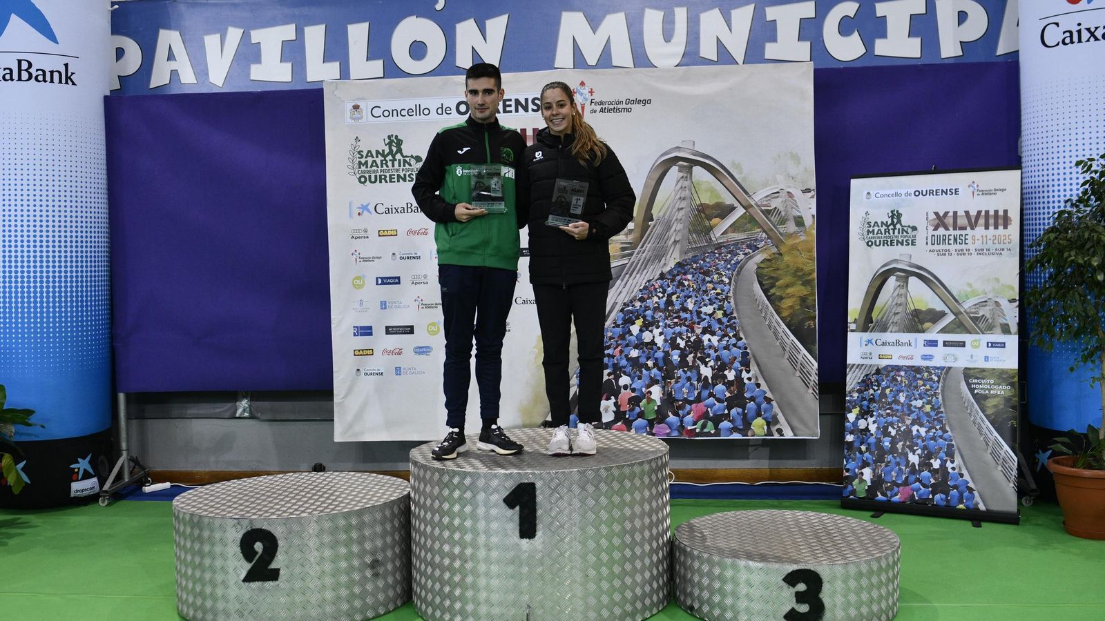 Galería | Ourense disfruta un año más de la Carrera de San Martiño