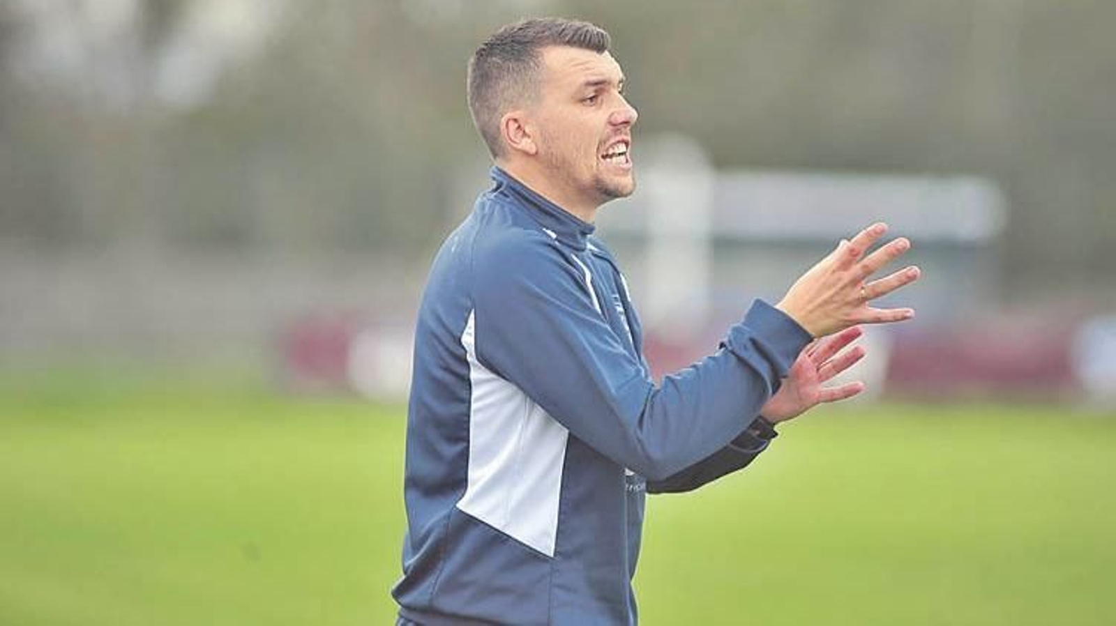 El técnico afilador Gómez.