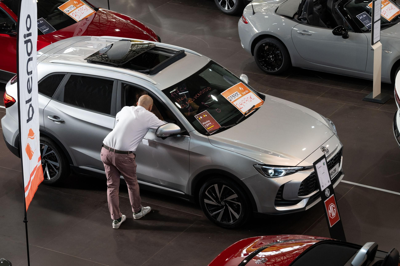Galería | Novedades, diseño y tecnología en el Salón del Automóvil vehículo nuevo de Ourense