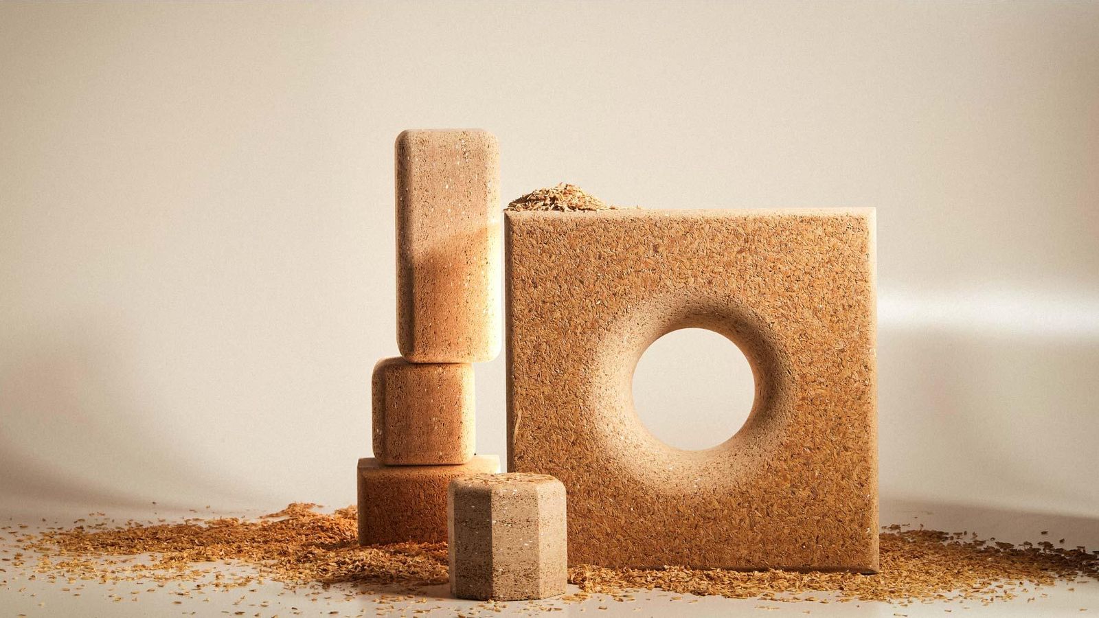 Tablero producido a partir de residuos ecológicos dirigido al sector 'contract' e interiorismo.