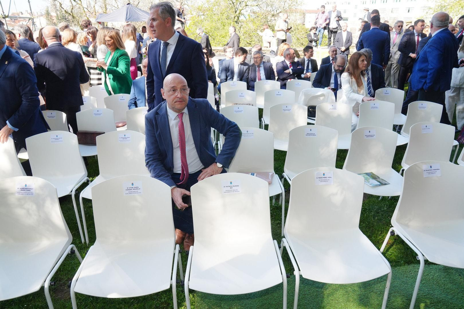 El diputado de Democracia Ourensana Armando Ojea durante al acto de toma de posesión del presidente de la Xunta.