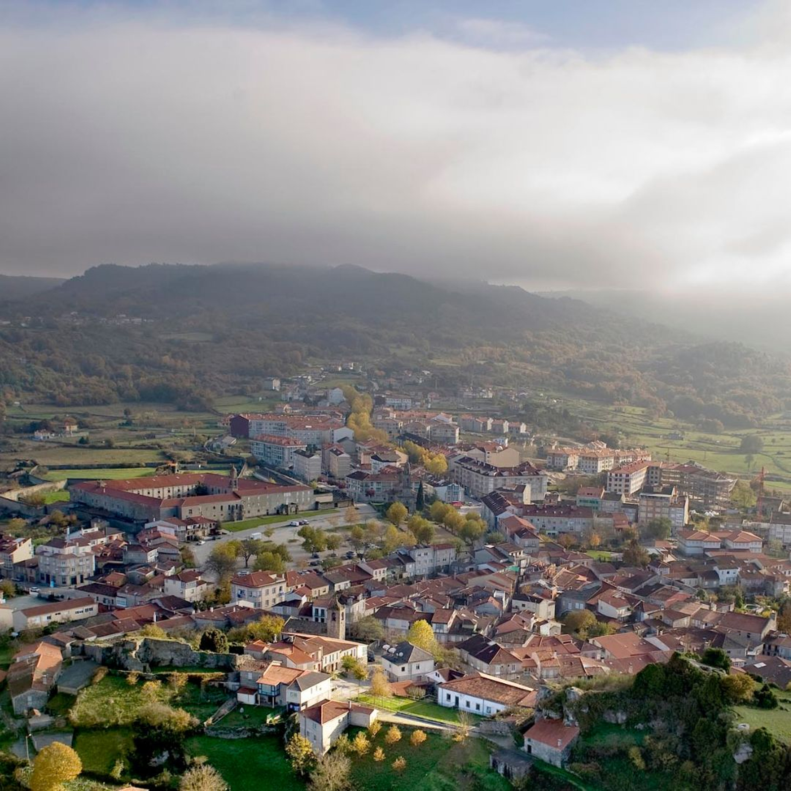 Vista aérea de la villa de Allariz.