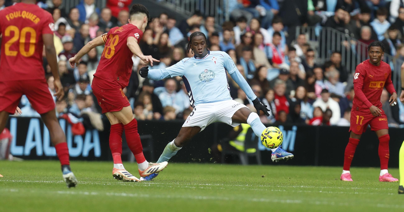 Galería | El Celta se da un festín en Balaídos frente al Valencia