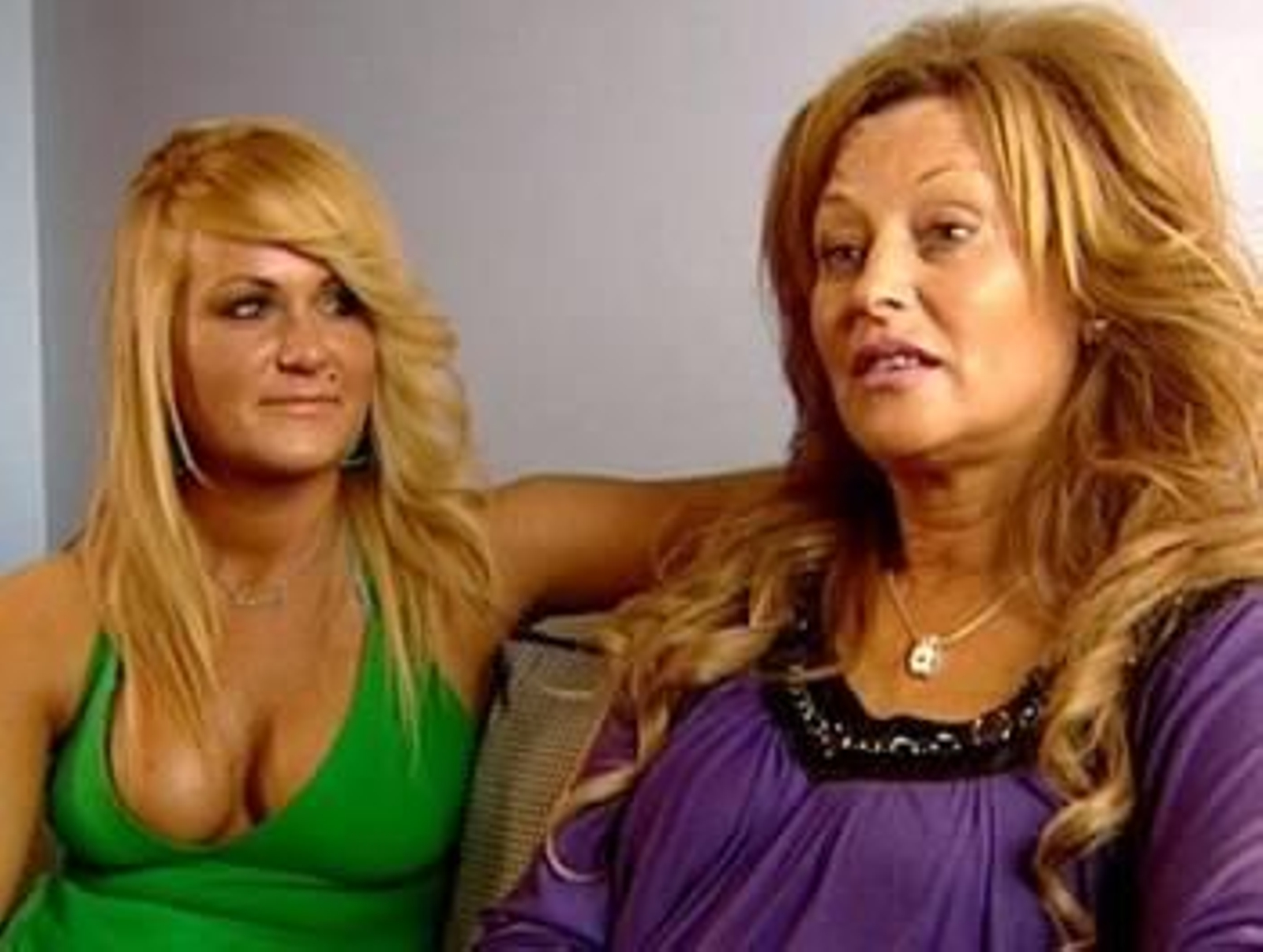 Saray y Pilar, son hija y madre y gallegas. (Foto: Telecinco.es)