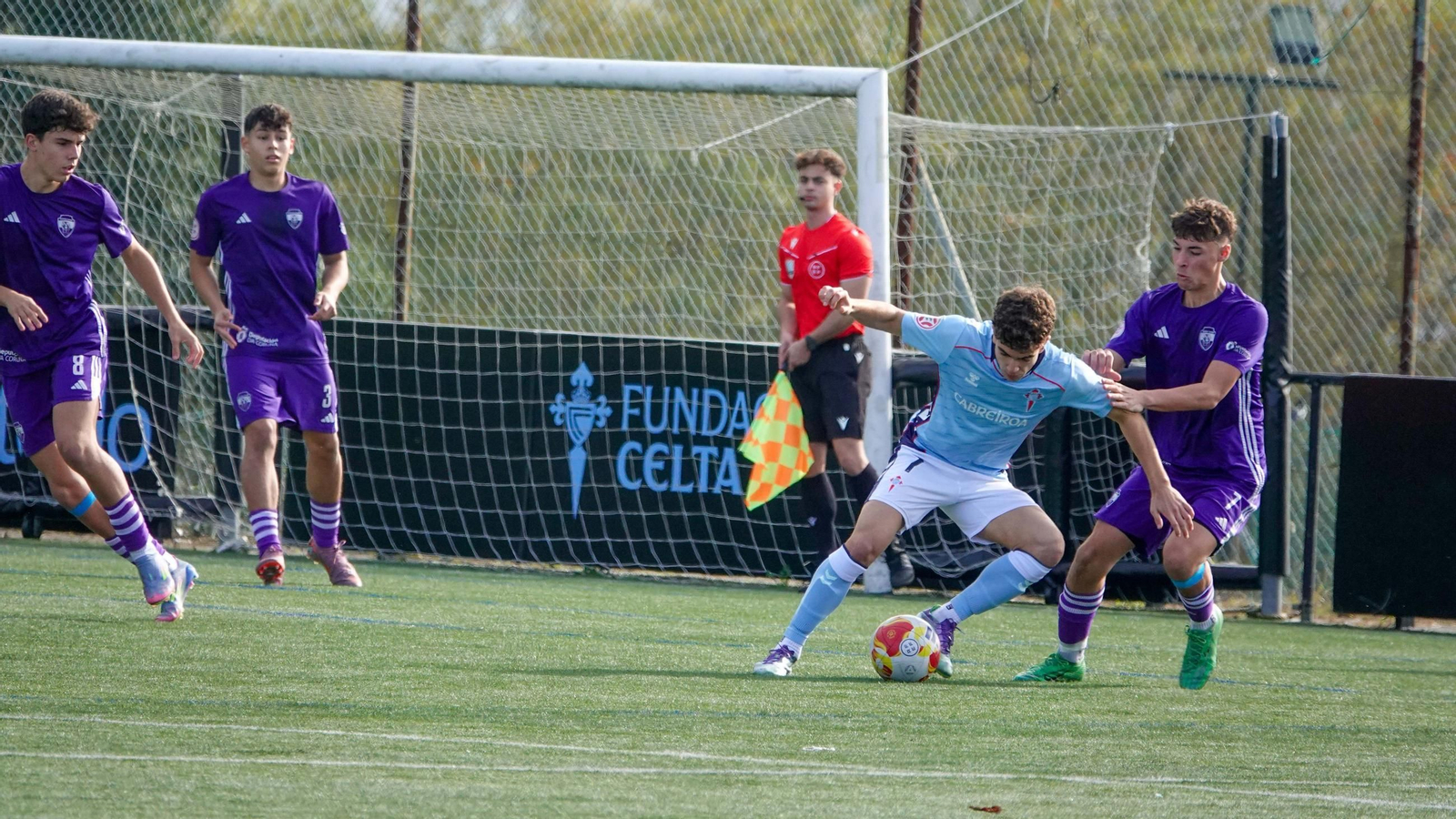 El Celta le marcó 10 goles al Montañeros, 5 en cada vuelta.