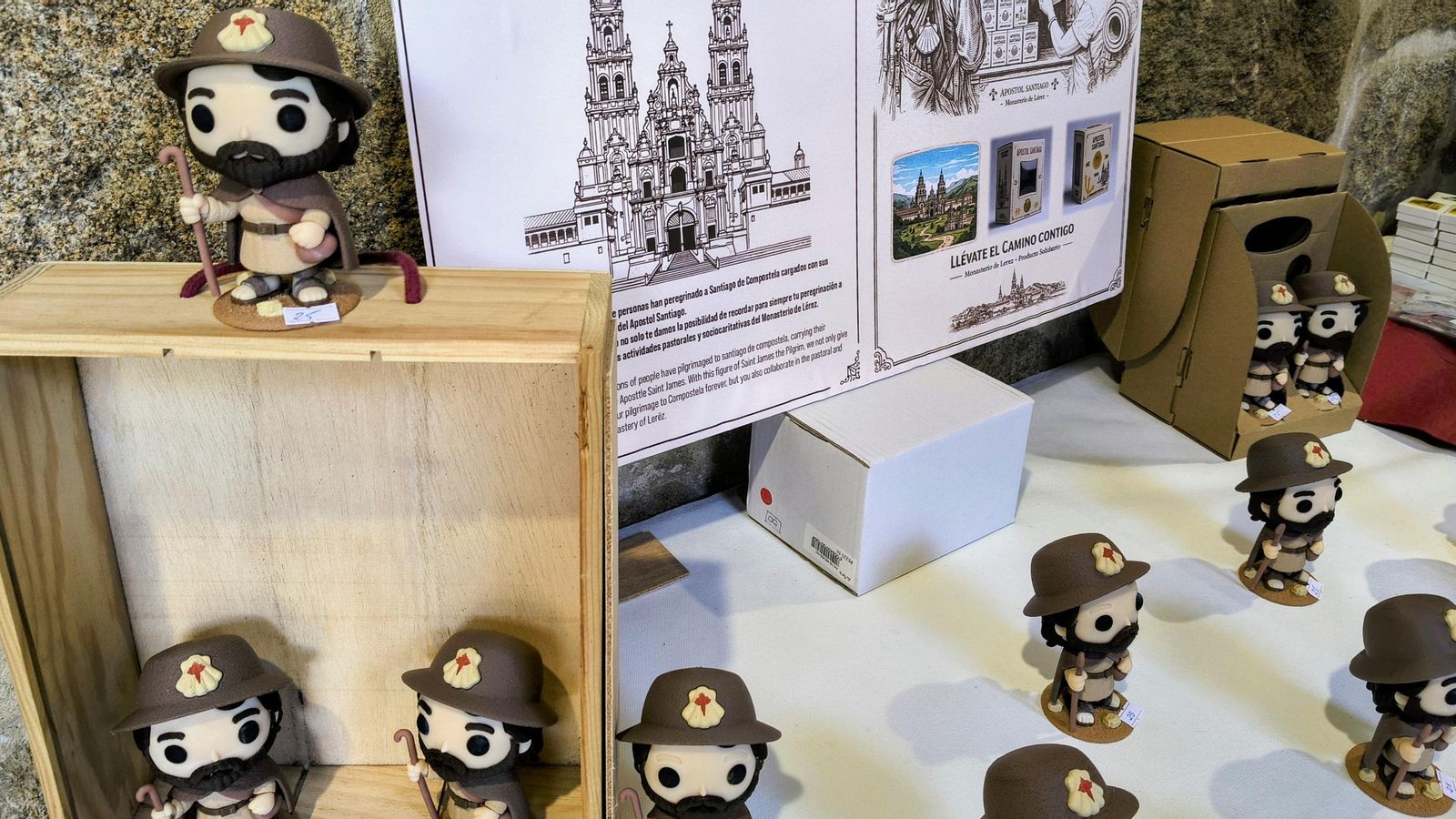Las figuras del Apóstol Peregrino tuvieron un gran éxito.