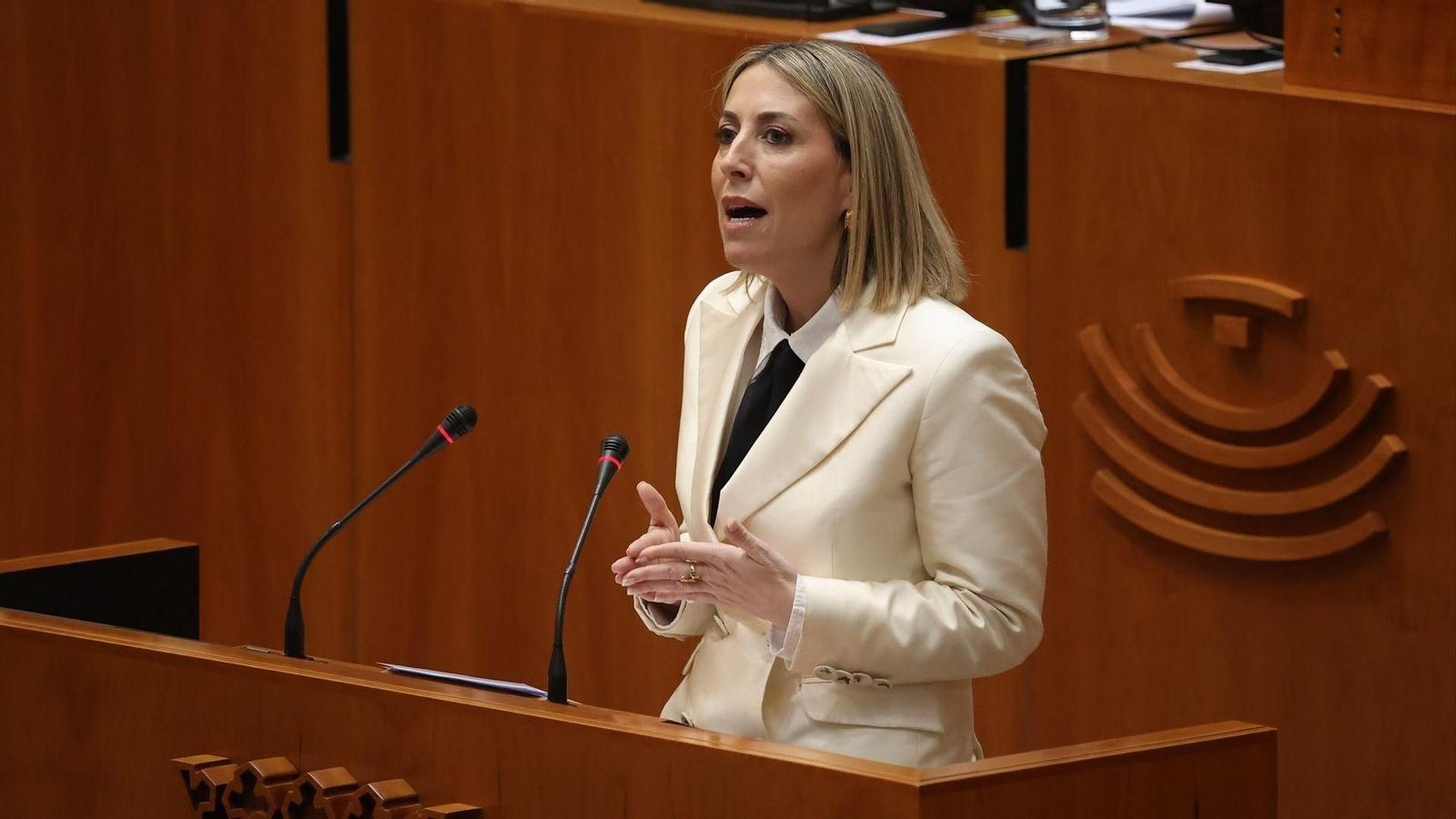 La candidata a la Presidencia de la Junta de Extremadura, María Guardiola, este miércoles en el debate de investidura.