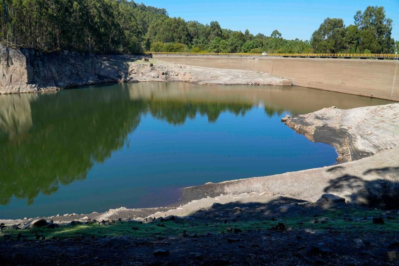 Embalse de Baíña, en Baiona.