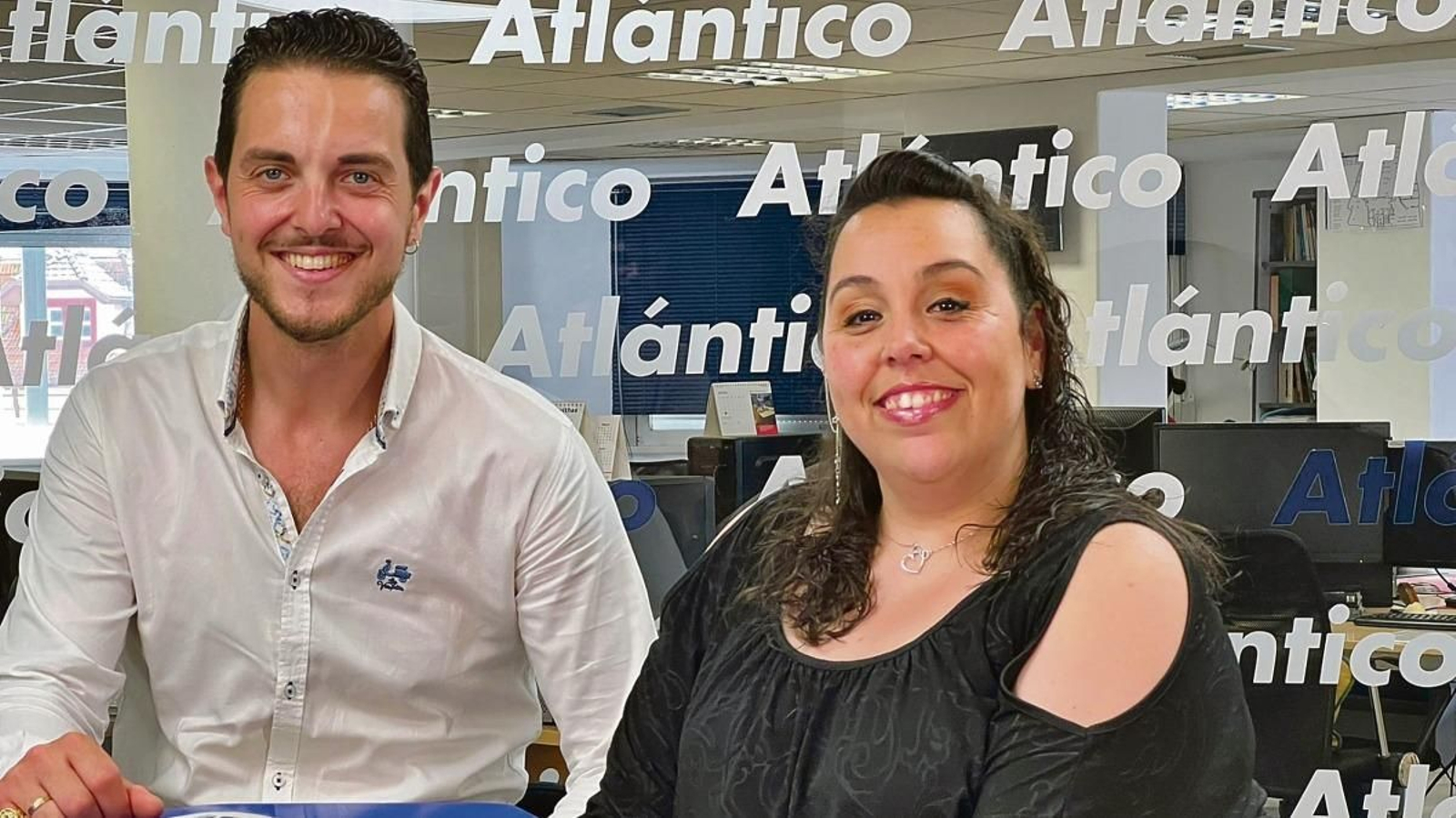 Antonio Barros y Ialma en el Set de Atlántico.