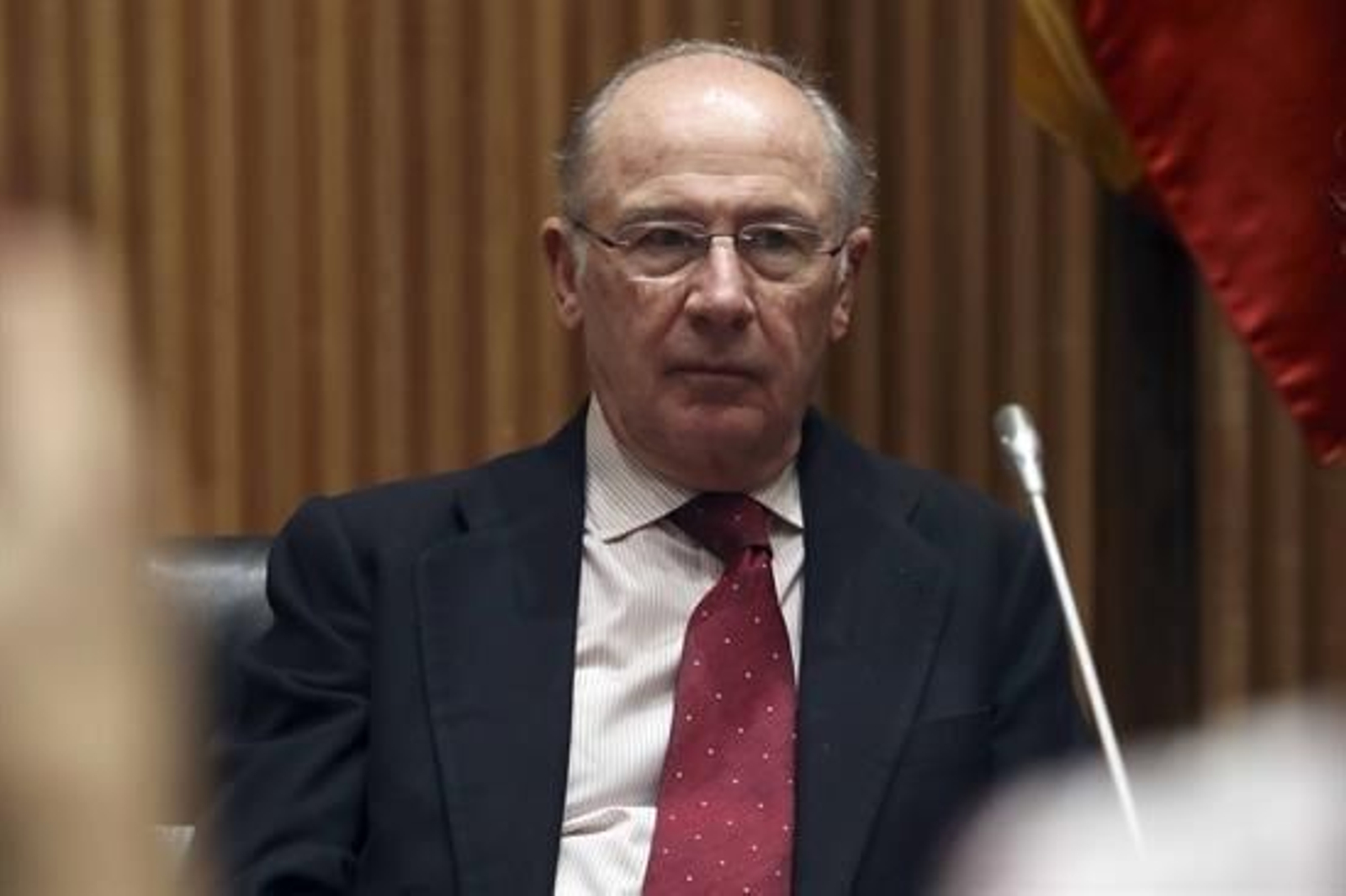 Rodrigo Rato esta mañana ante la comisión que investiga en el Congreso la crisis financiera.