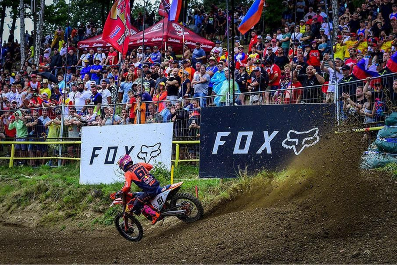El lucense Jorge Prado se impuso ayer en la categoría MXGP del Gran Premio de la República Checa.
