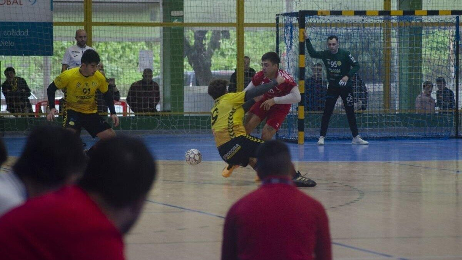 Encuentro entre el Ribeiro y el Reconquista disputado en O Consello. | Foto: Lucía Otero