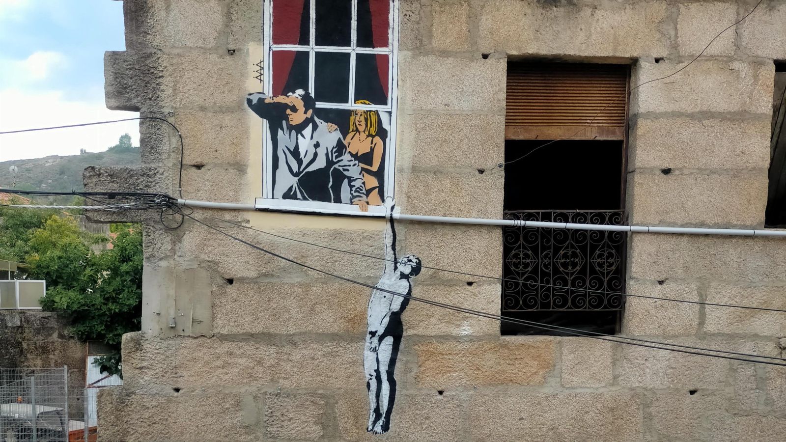 Obra de Banksy expuesta. Concello de Verín