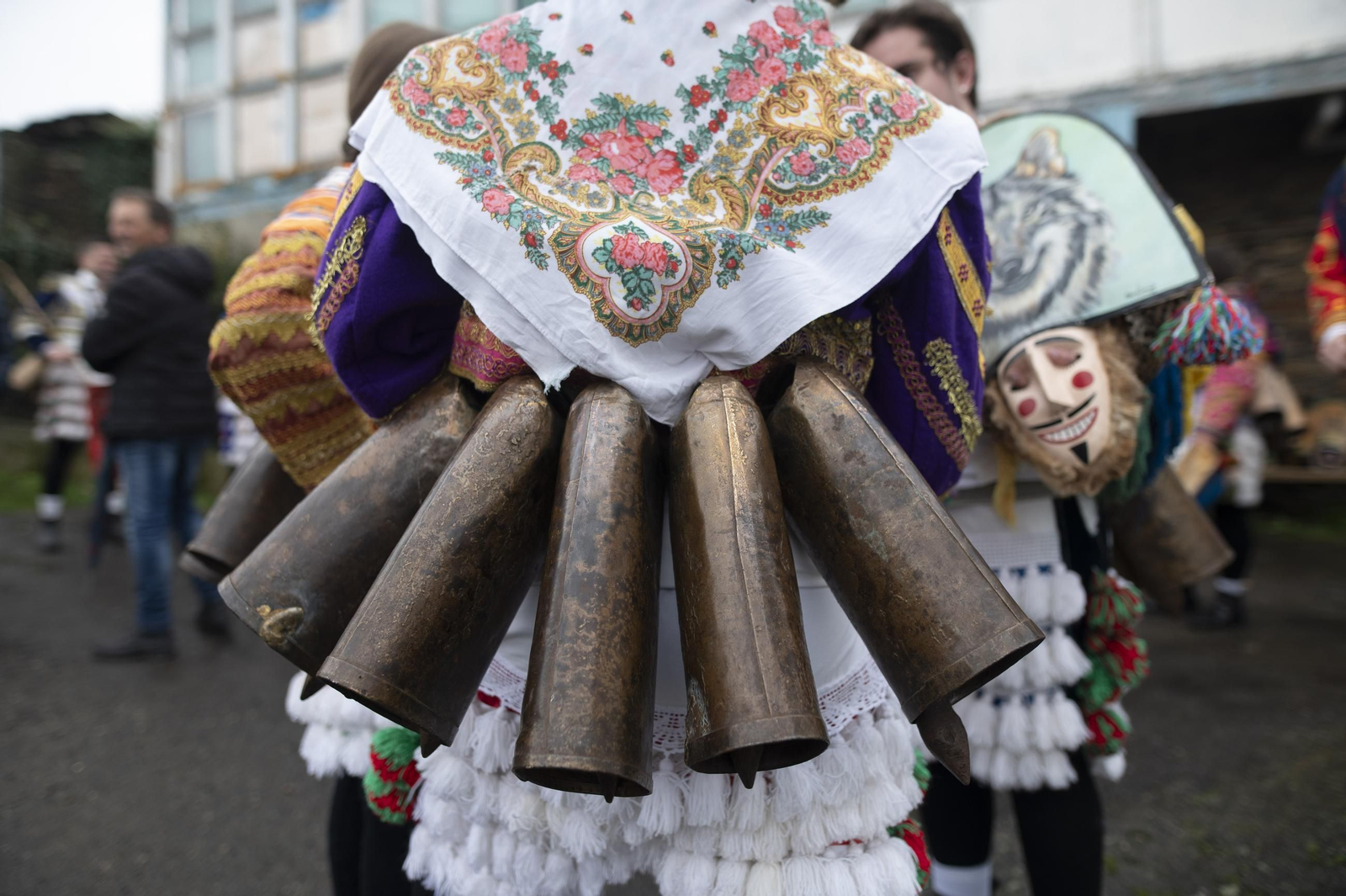 Galería | Los Felos llevan sus trastadas y travesuras a la sierra de Maceda