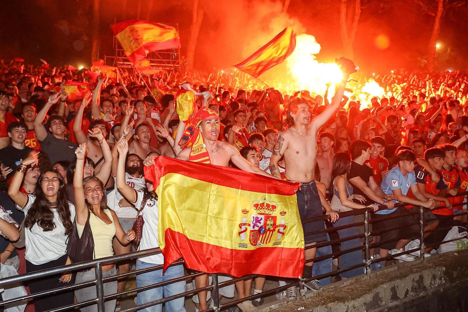Galería | Vigo celebra la victoria de España en el Mundial 2026