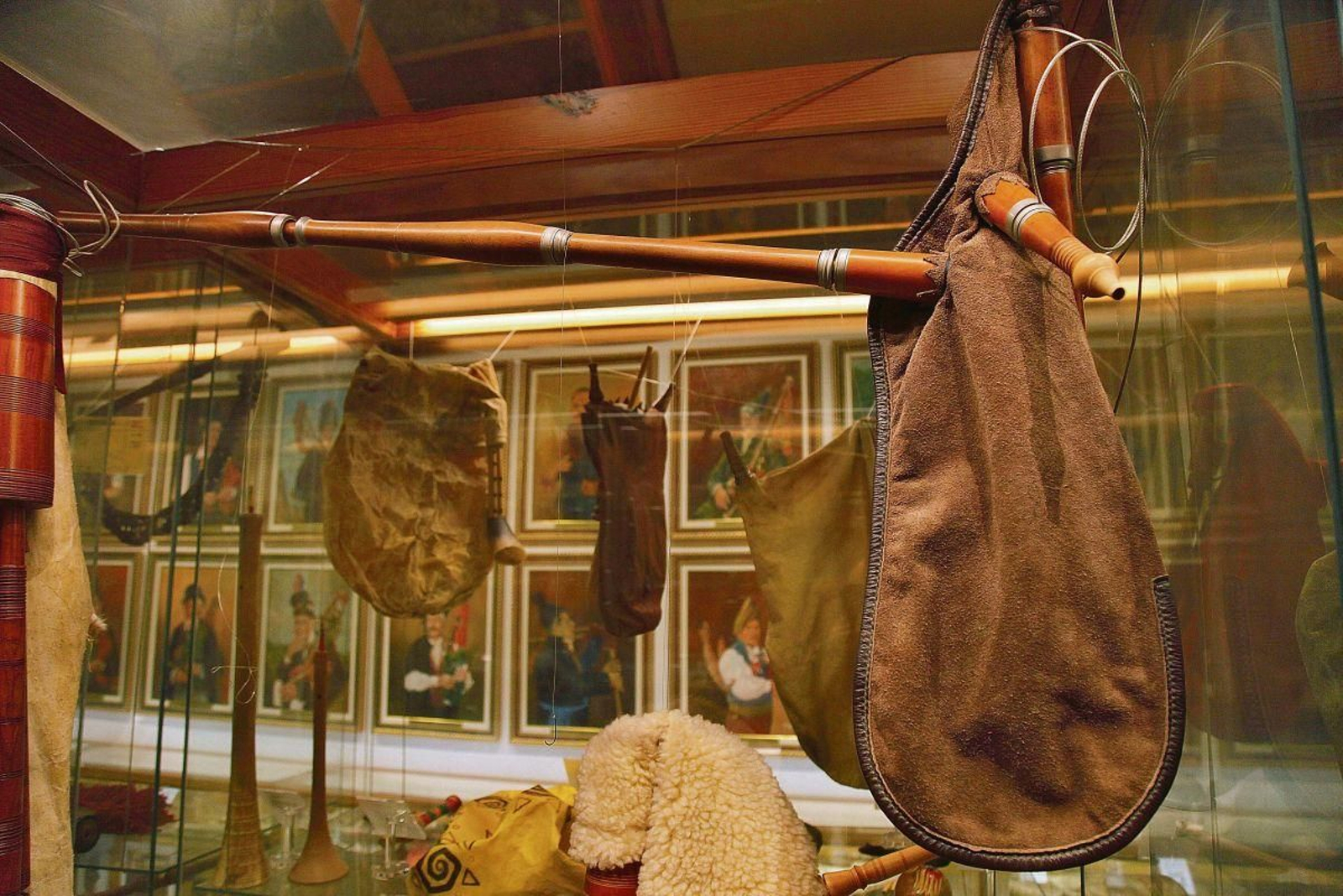 En Francia hay mucha variedad de gaitas. Esta es una Grande Cornamouse Niverneise procedente del centro del país.