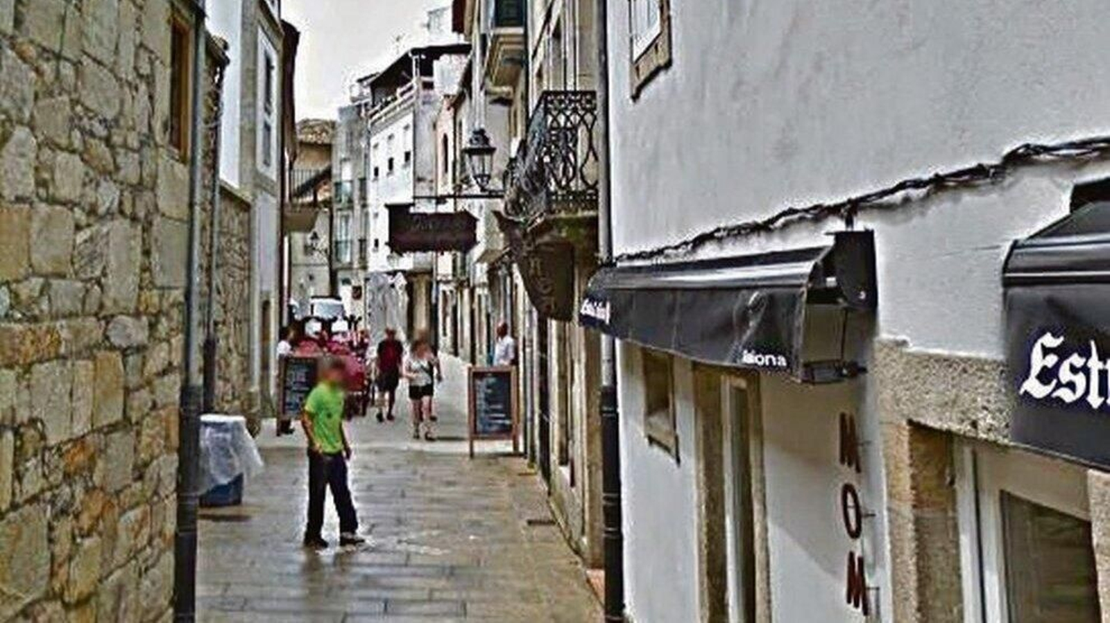 Imagen de una de las calles del centro histórico de Baiona, beneficiara del área Rexurbe.