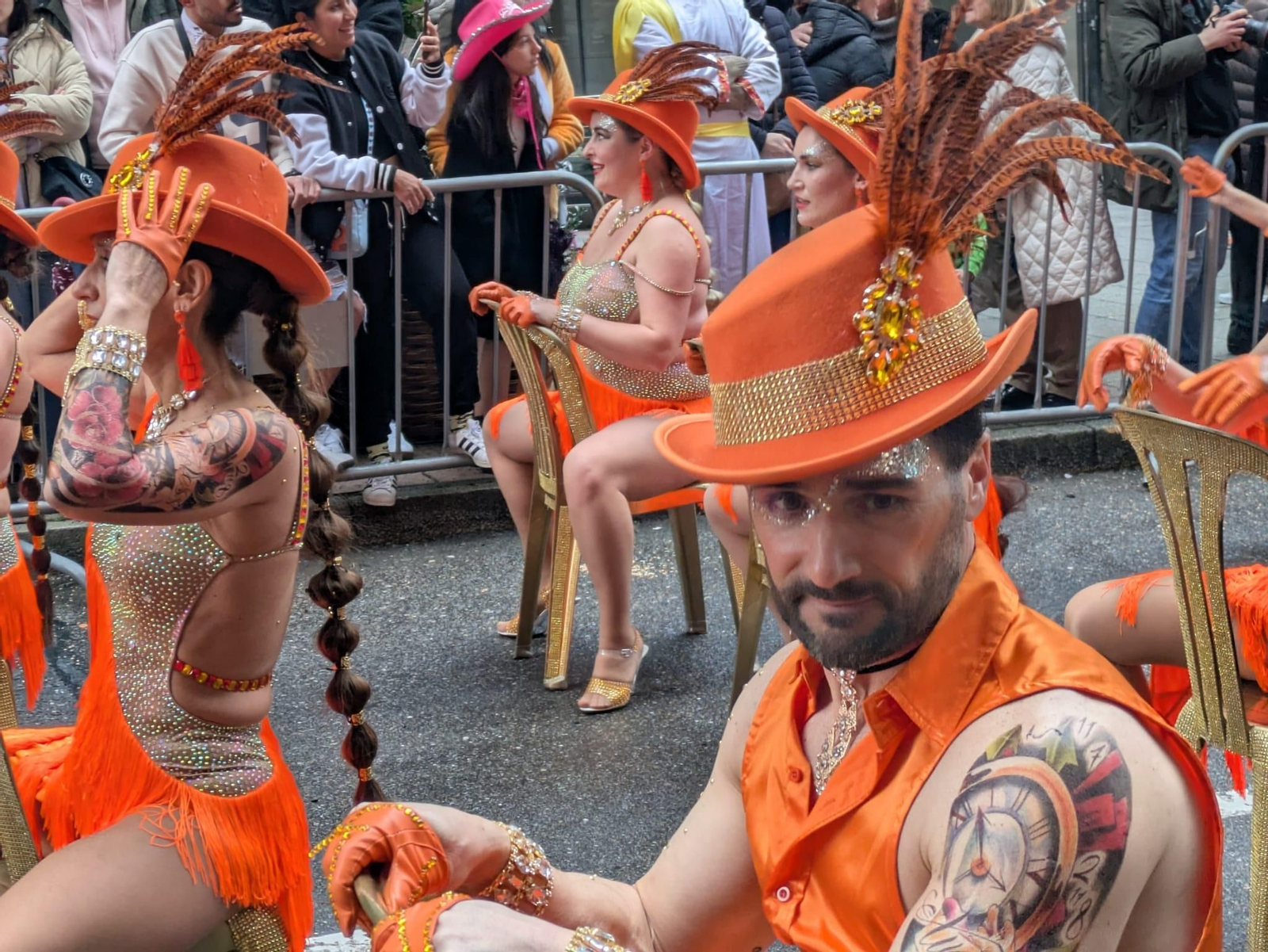 Parte del desfile en el Entroido de Ourense.