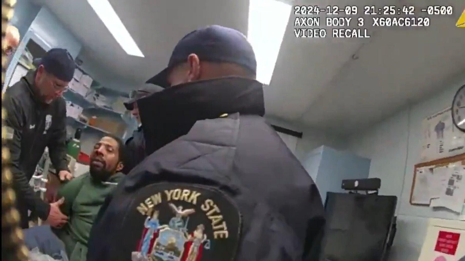 Un preso negro falleció por tras recibir una brutal paliza bajo custodia en Nueva York.