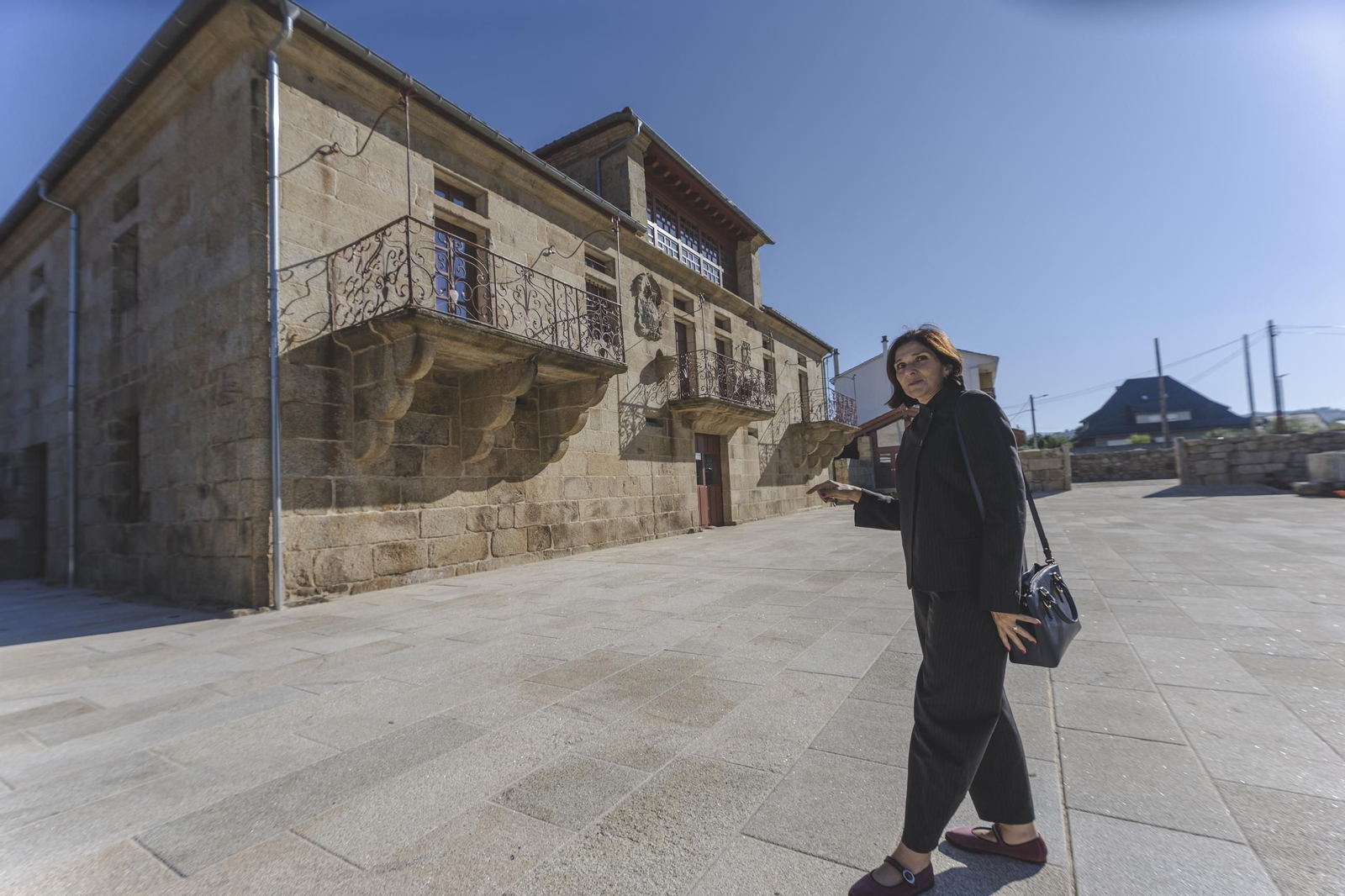 Galería | Un recorrido por los pisos de Alejandro Outeriño y el Pazo de Castadón junto a Grupo Souto