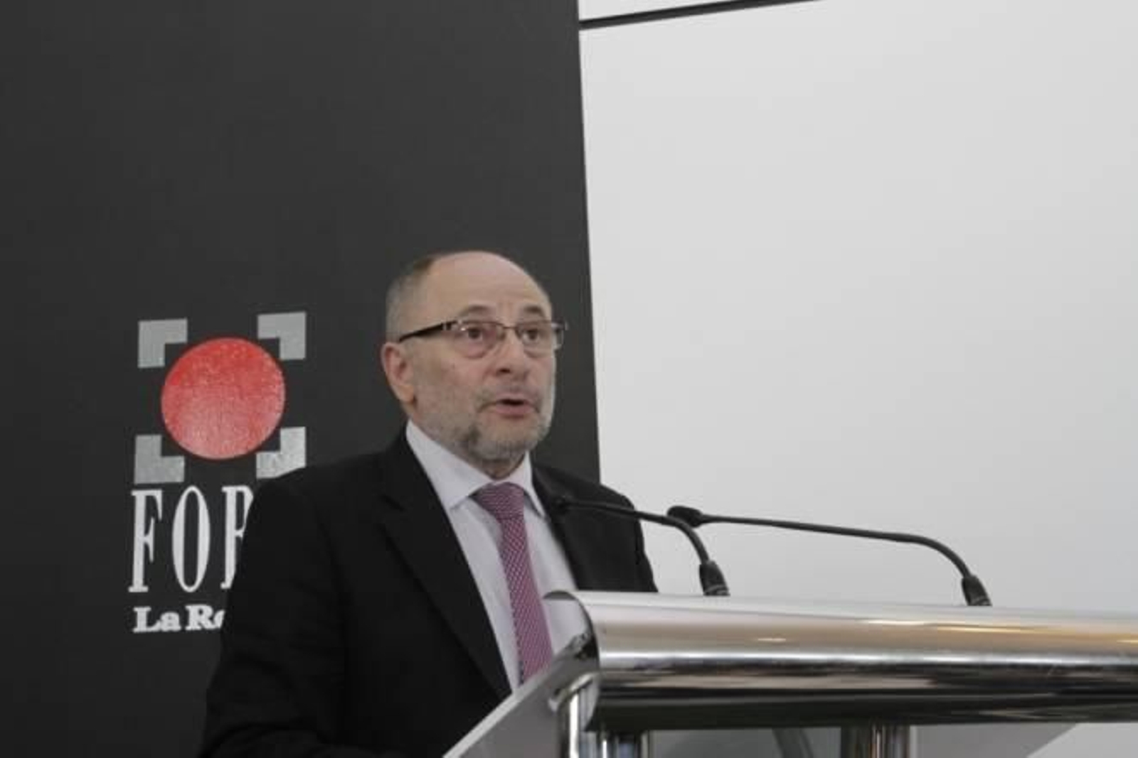 Francisco Rodríguez, Alcalde de Ourense, durante su intervención en el Foro 'Ourense, Nueva Velocidad'