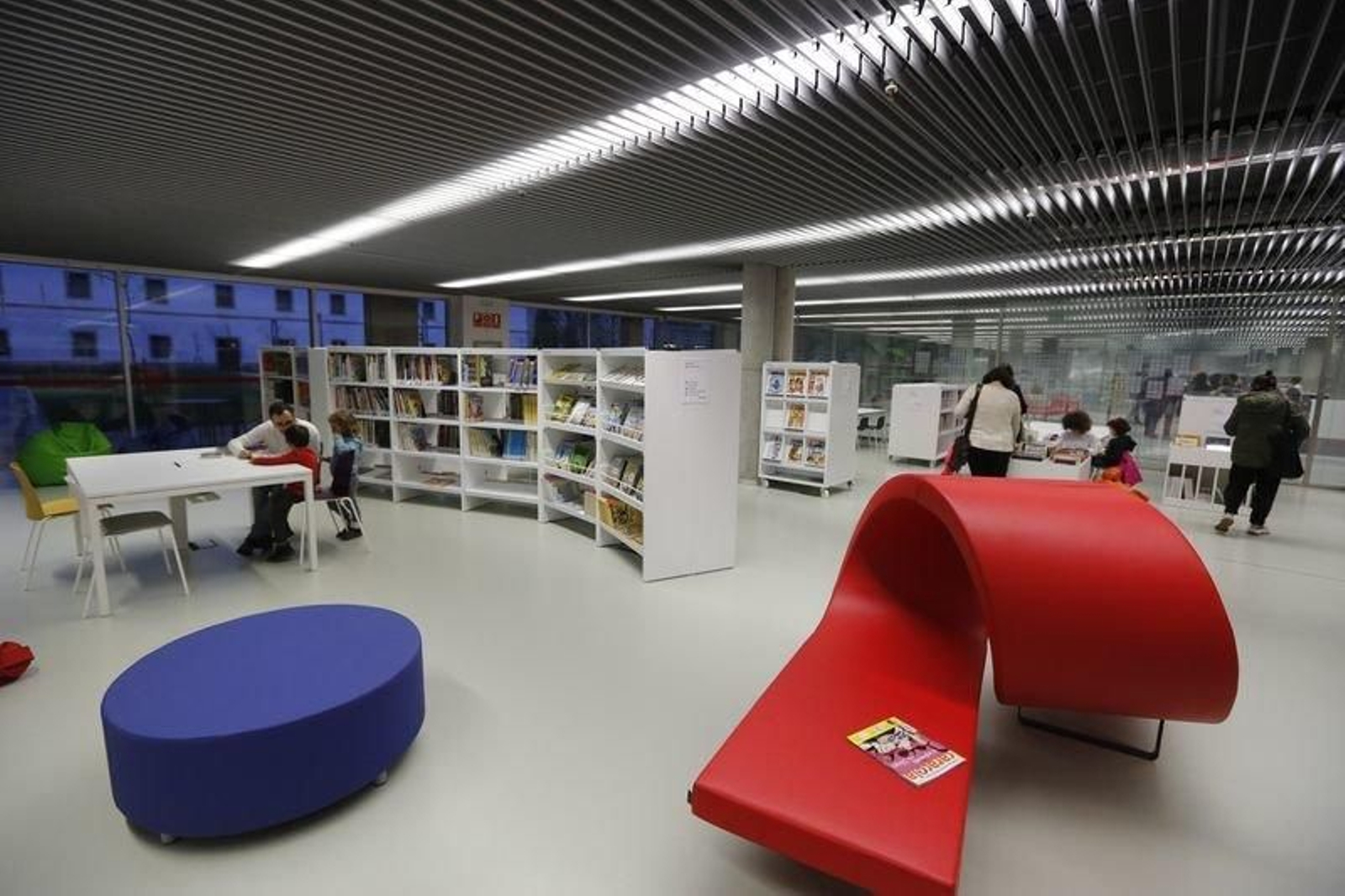 Ourense. 23/12/2019. Apertura de la nueva biblioteca al público el primer día de funcionamiento.
Foto: Xesús Fariñas