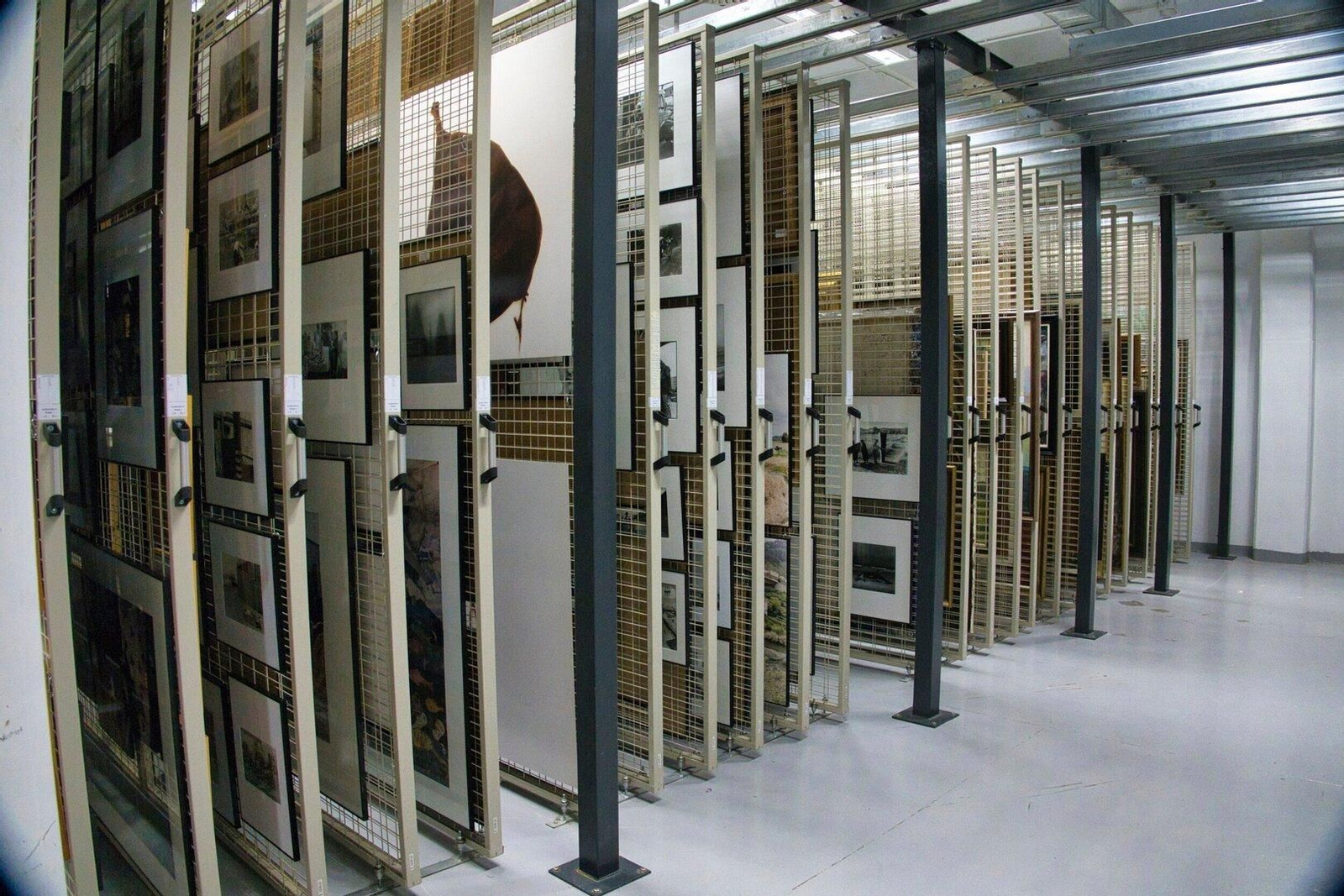 Colección de fondos pictóricos del Marco.