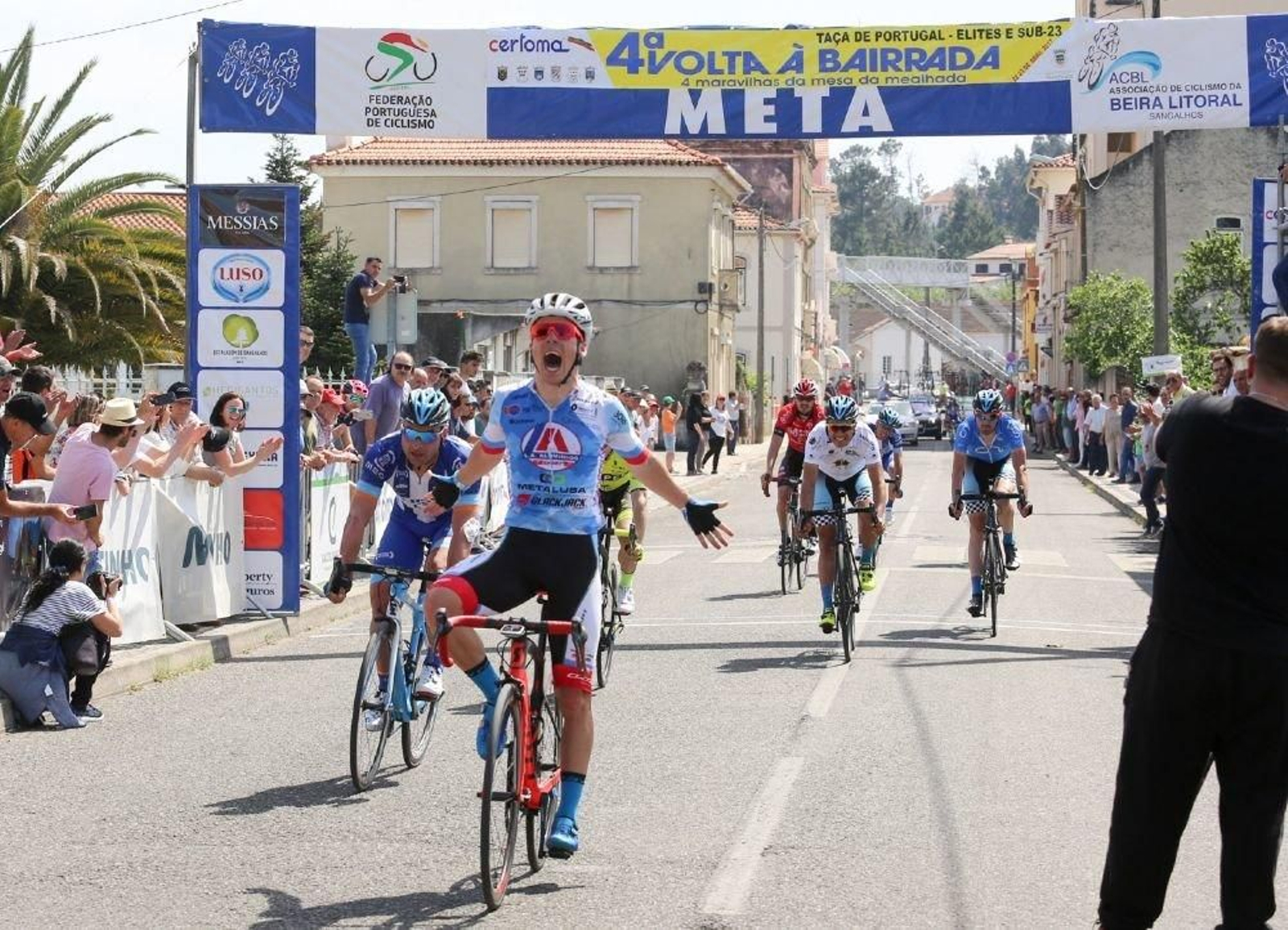 El Club Ciclista Rías Baixas cerró la llegada del ex profesional Antonio 'Chava' Angulo.