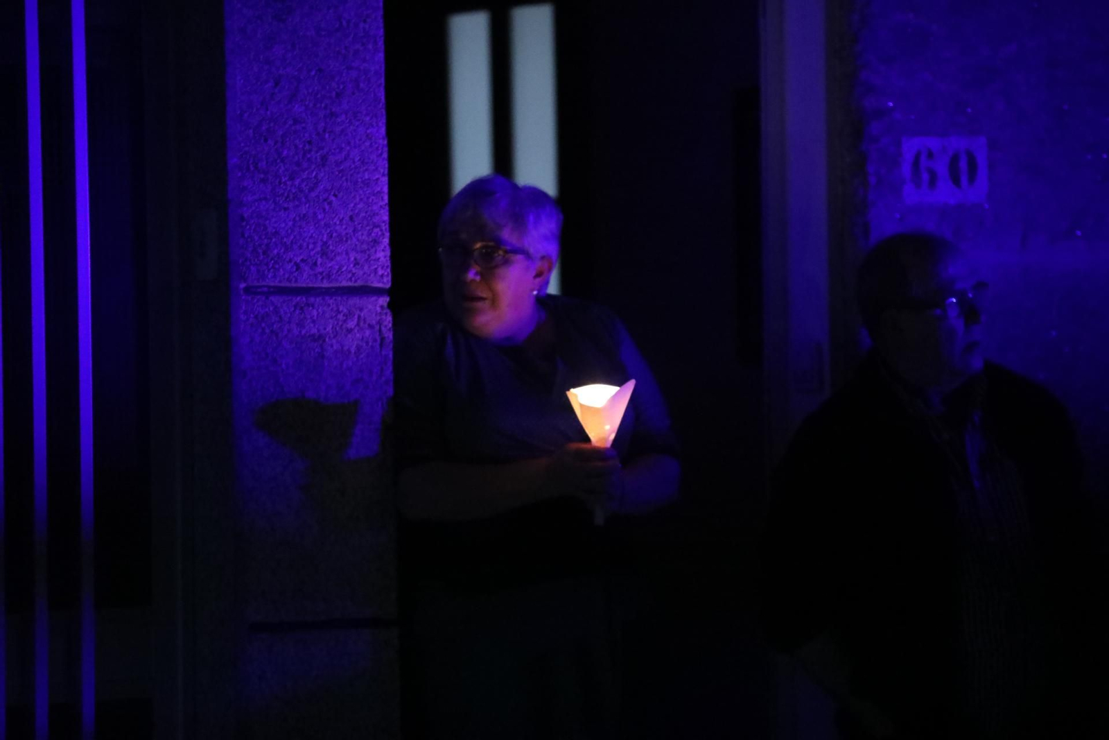 Viacrucis de Protección Civil por las calles de Maceda. José Paz.