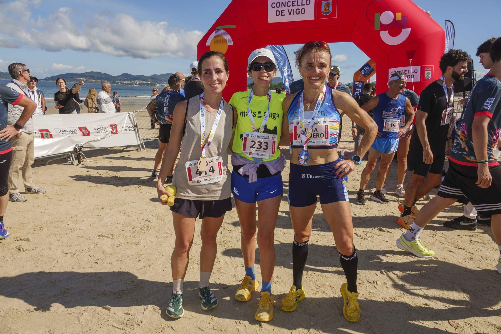 Galería | 1.000 corredores inundan Samil