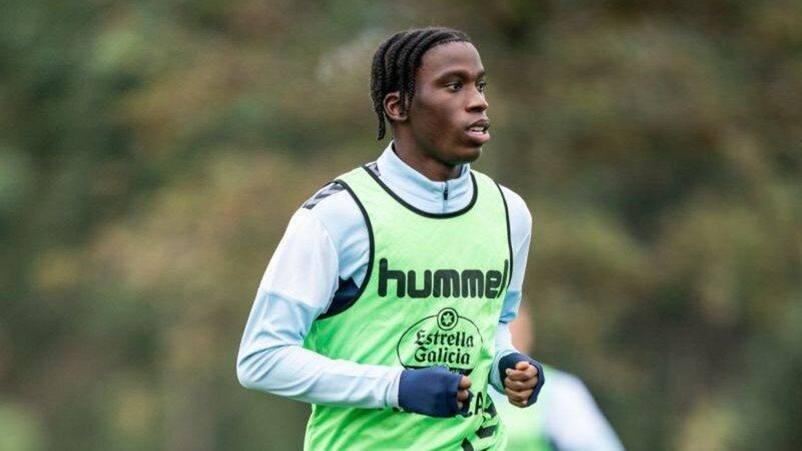 Ilaix Moriba, en un entrenamiento de esta semana en la ciudad deportiva Afouteza.