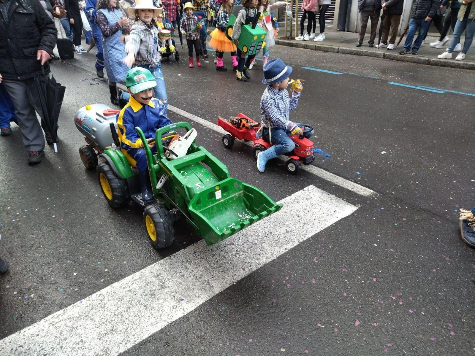 Desfile de Entroido en O Barco