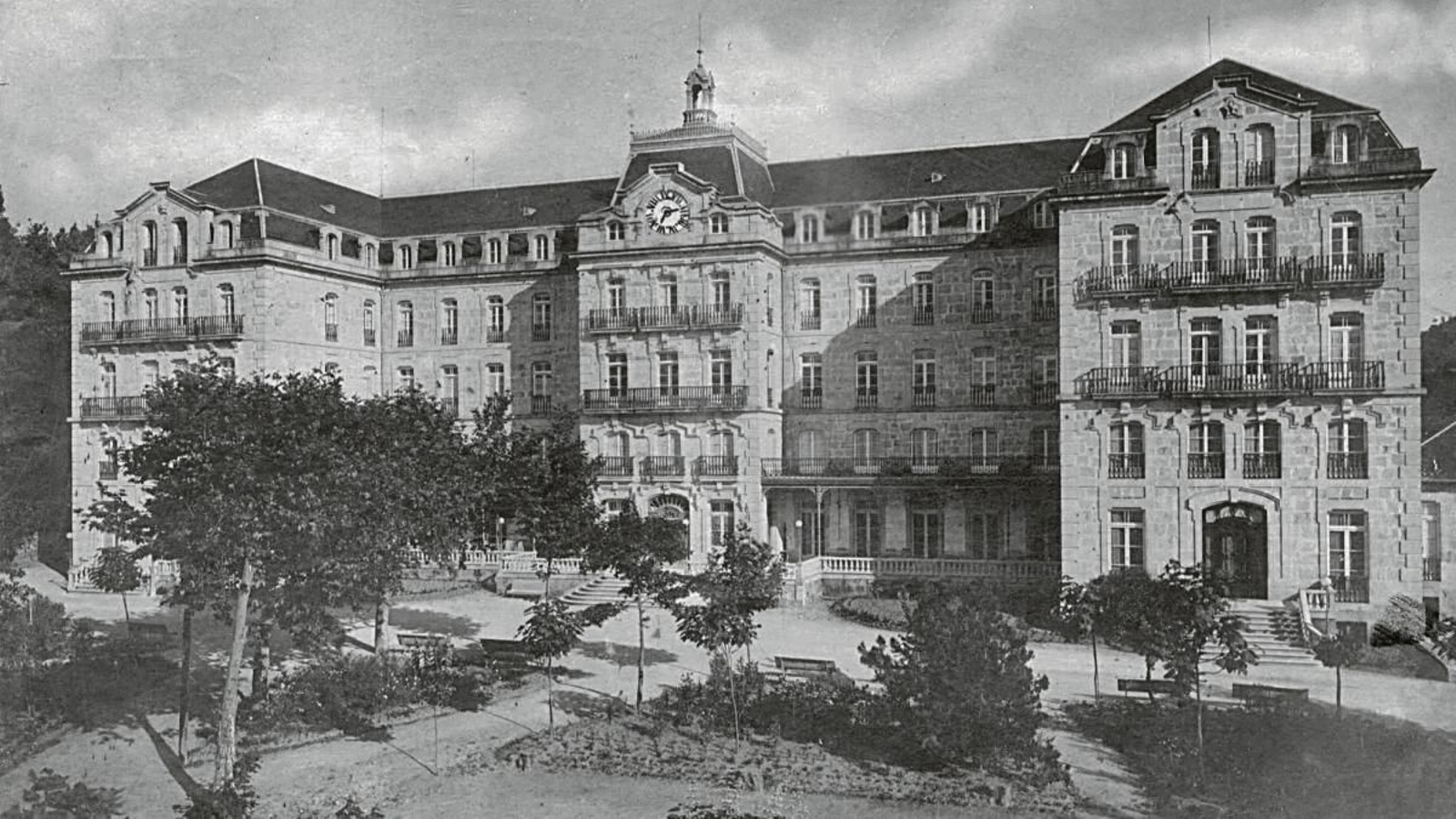 El Gran Hotel de Mondariz en el año 1898.