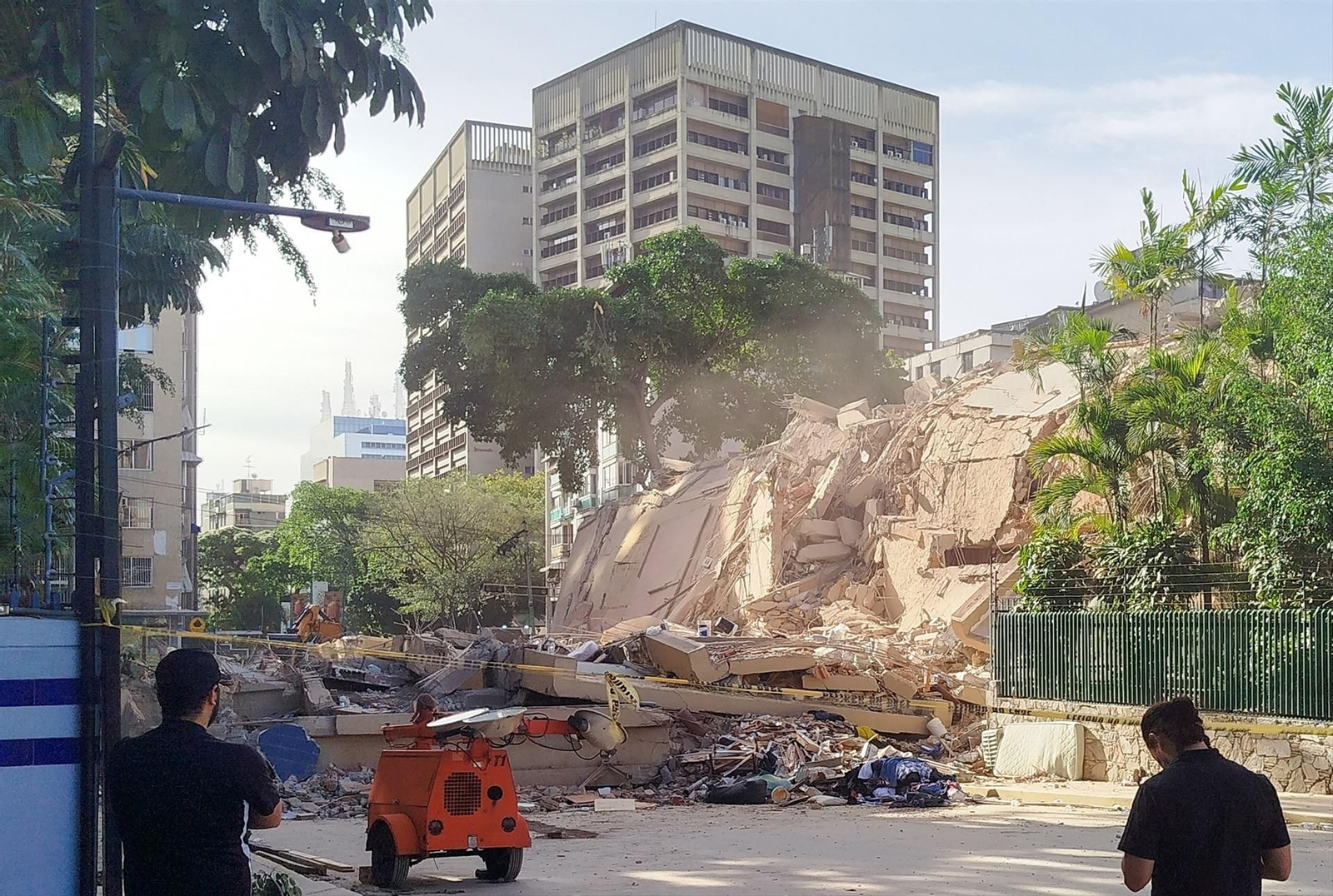 Galería | Así ha quedado Venezuela: calles arrasadas y barrios reducidos a escombros, en fotos
