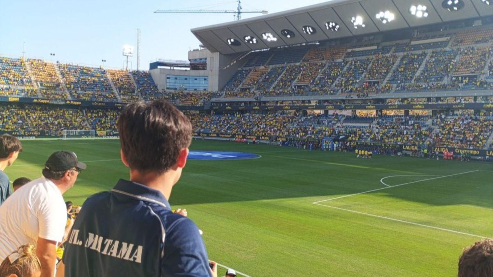 Asier Blanco, jugador del Matamá, en la grada del Nuevo Mirandilla.