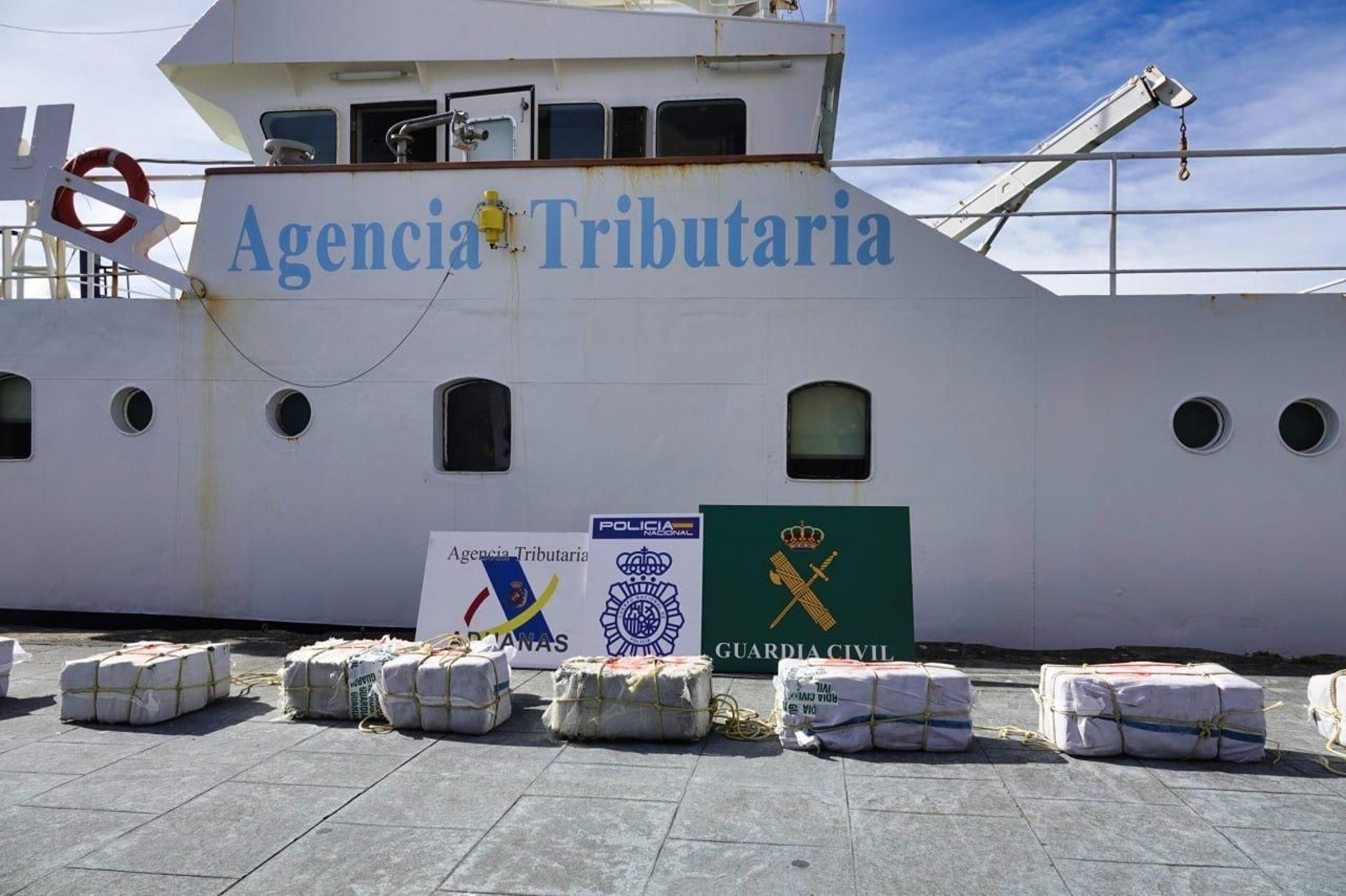 Alijo de droga del 'Petrel'.