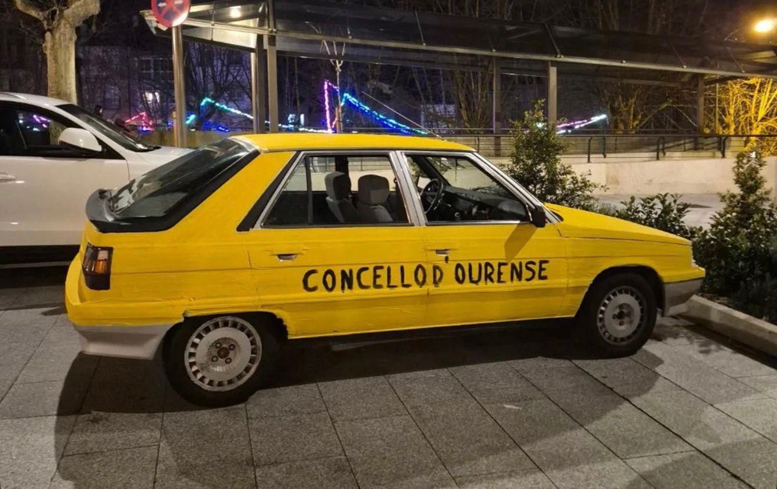 Este año hasta los coches fueron disfrazados.