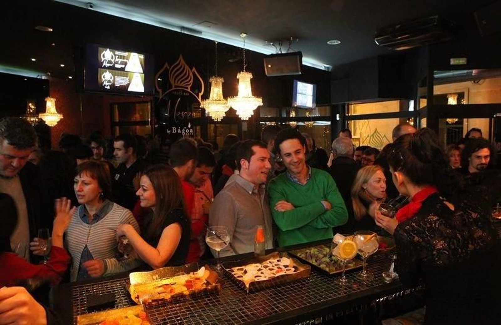 13.12.14.OURENSE.C.LUNA.INAGURACION.VODKA.BAR.MOSKOV.