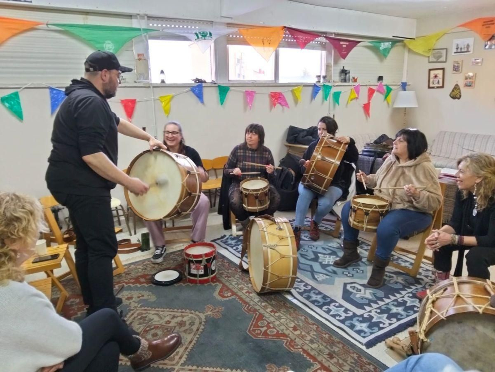 Momentos del curso de percusión en Trives.
