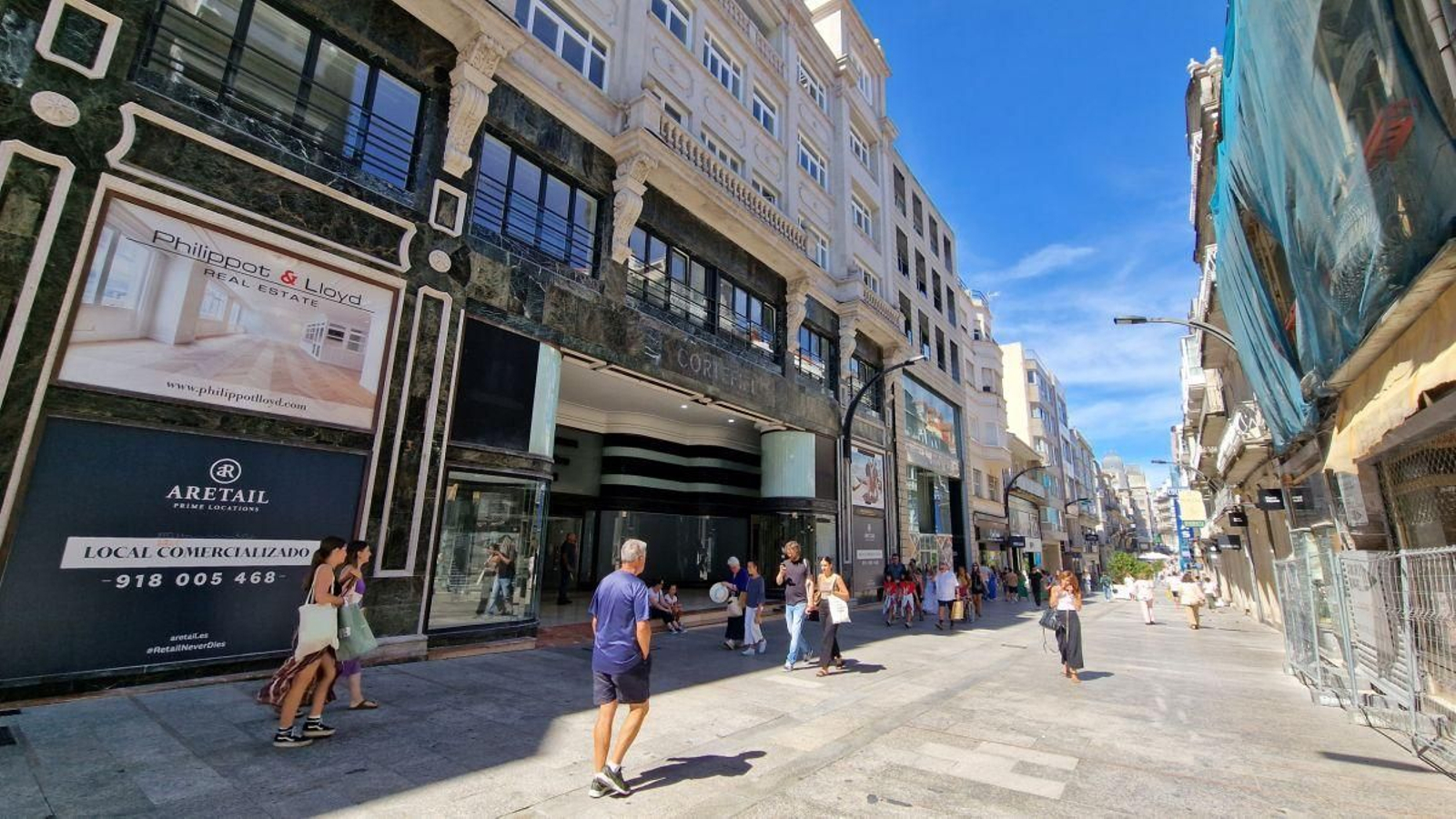 El antiguo Cortefiel, vacío desde hace meses, a la espera del nuevo inquilino ya contratado.