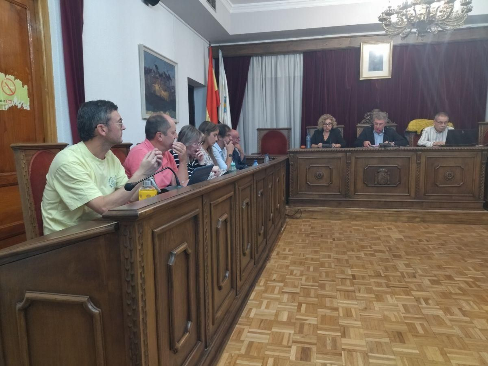 El alcalde presidió la última sesión plenaria.