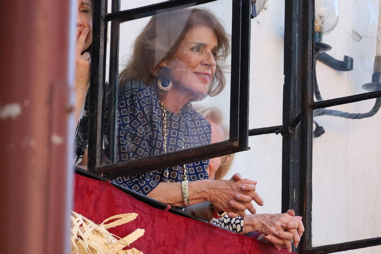 Ana Botella durante el Miércoles Santo en Sevilla.