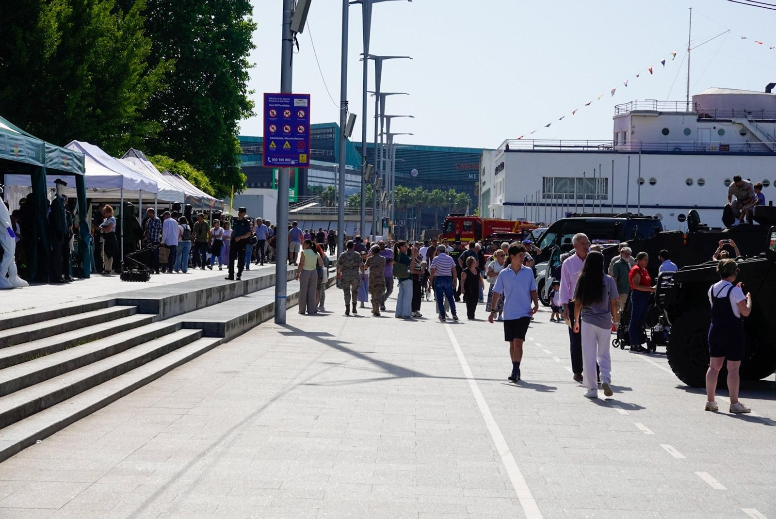 Galería | Comienza la programación del Día de las Fuerzas Armadas en Vigo