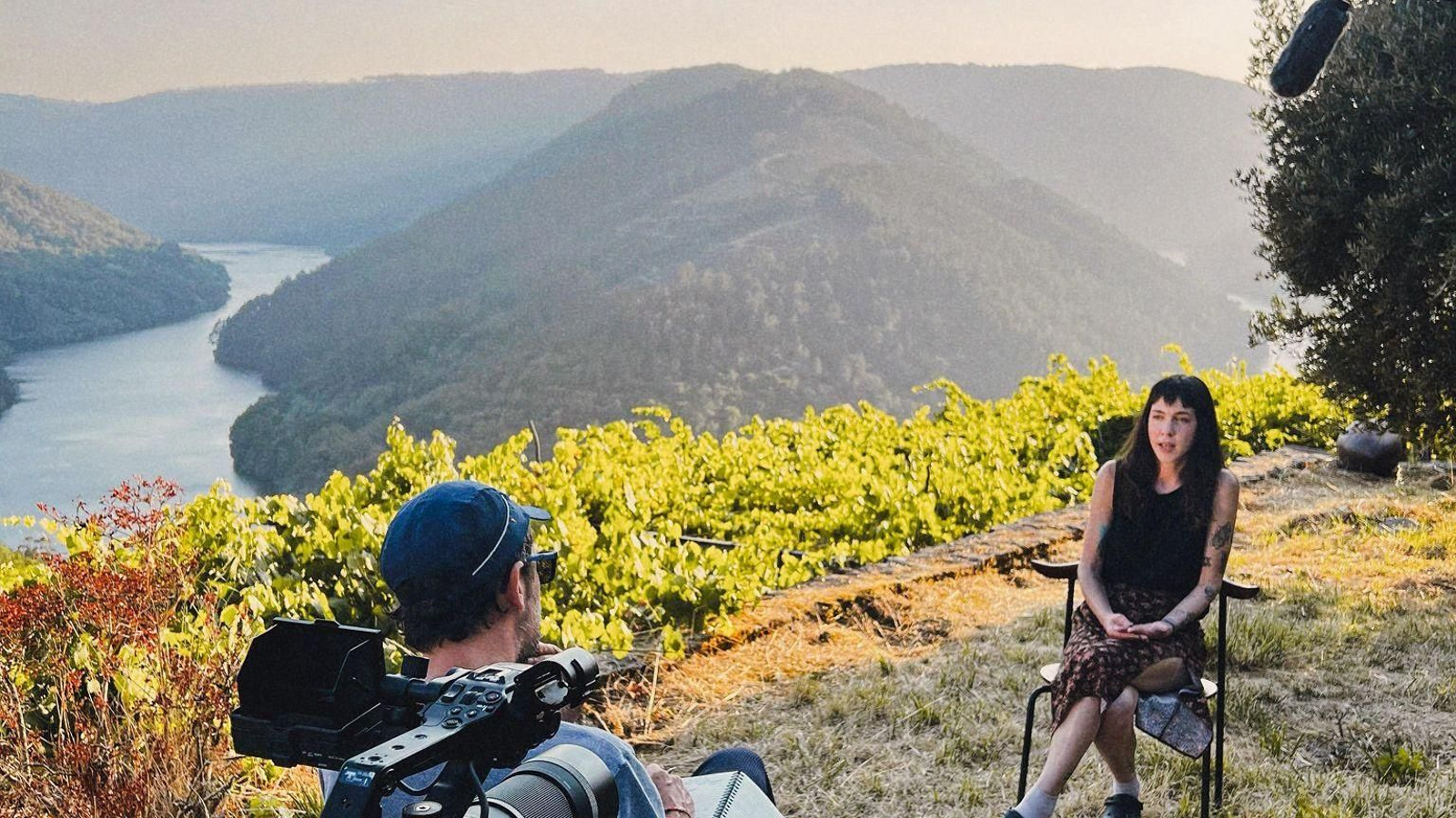 Aser Álvarez e Paloma R. Moure.