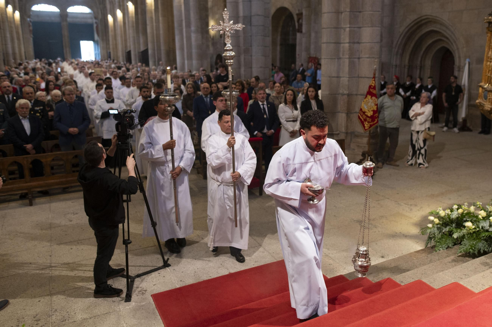 Galería | Ourense celebra con solemnidad el día del Corpus Christi
