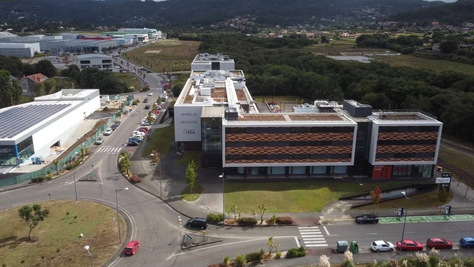 Vista parcial de Porto do Molle, el parque de Zona Franca de Vigo en Nigrán.