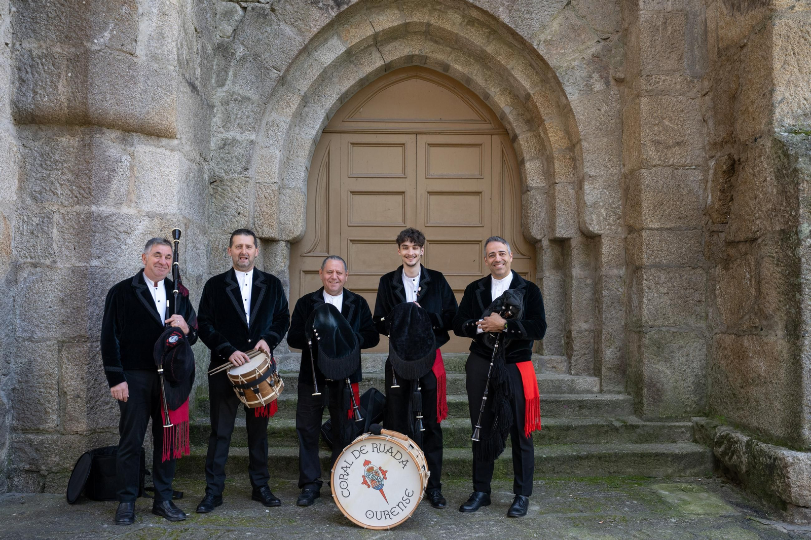 Galería | Pregón de Xosé Ramón Gayoso en la Santa Cruz de Carballiño