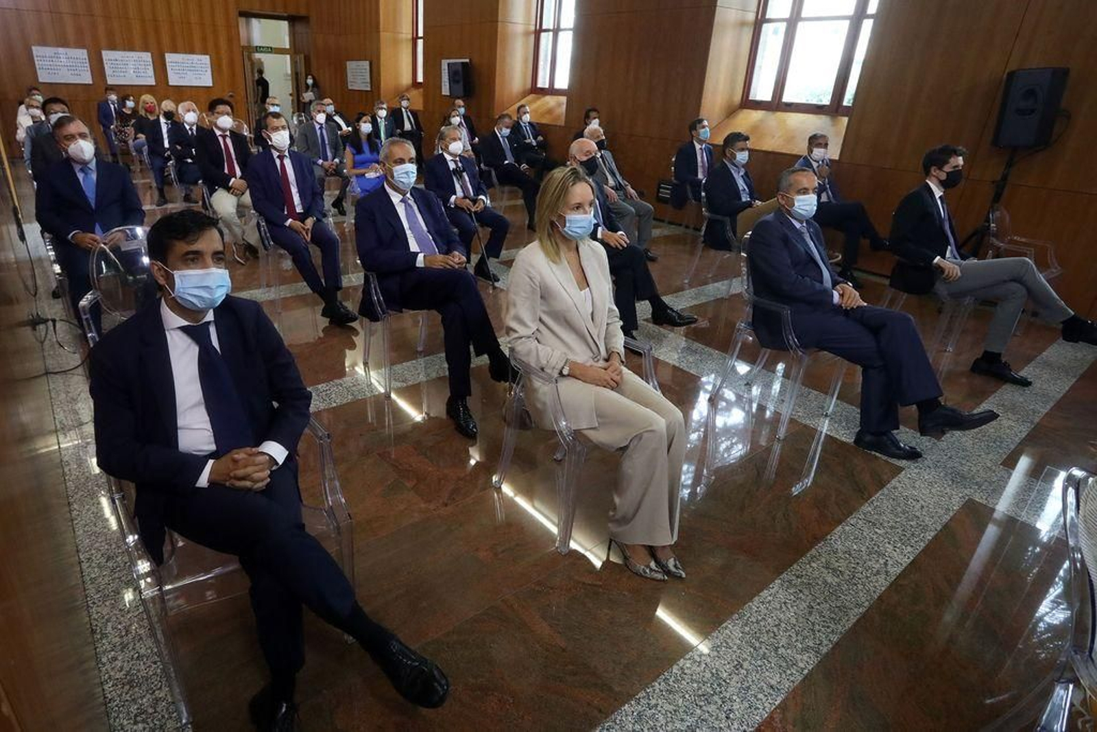 Alberto Núñez Feijóo toma
posesión como presidente de la Xunta